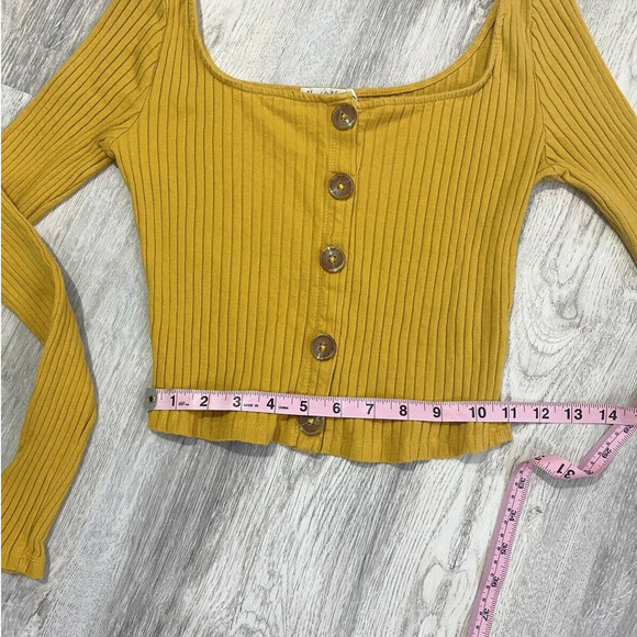 Yellow Crop Top Long Sleeve (Heart & Hips) SMALL Cotton Blend - Picture 10 of 10